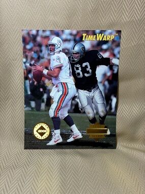 Dan Marino & Ted Hendrix - Collectors Edge Time Warp 8X 10 card